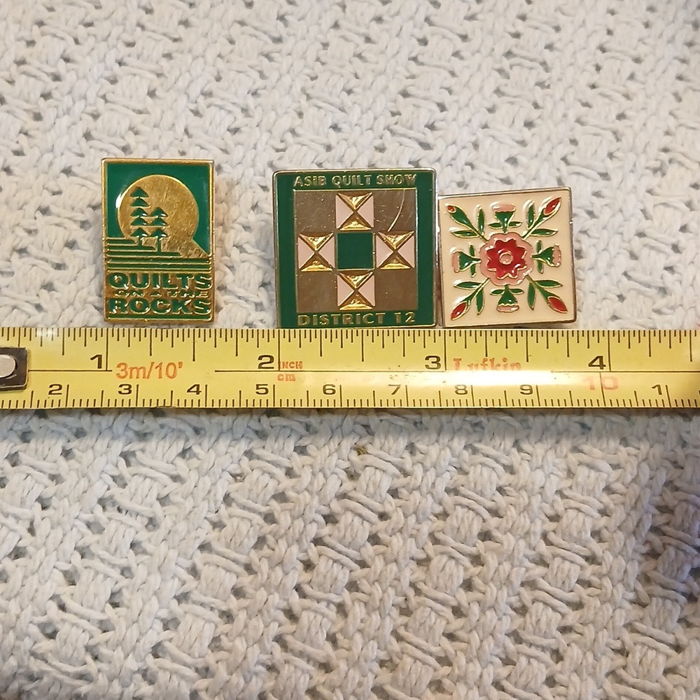 Set of Three Vintage Quilt Pins - Picture 2 of 7